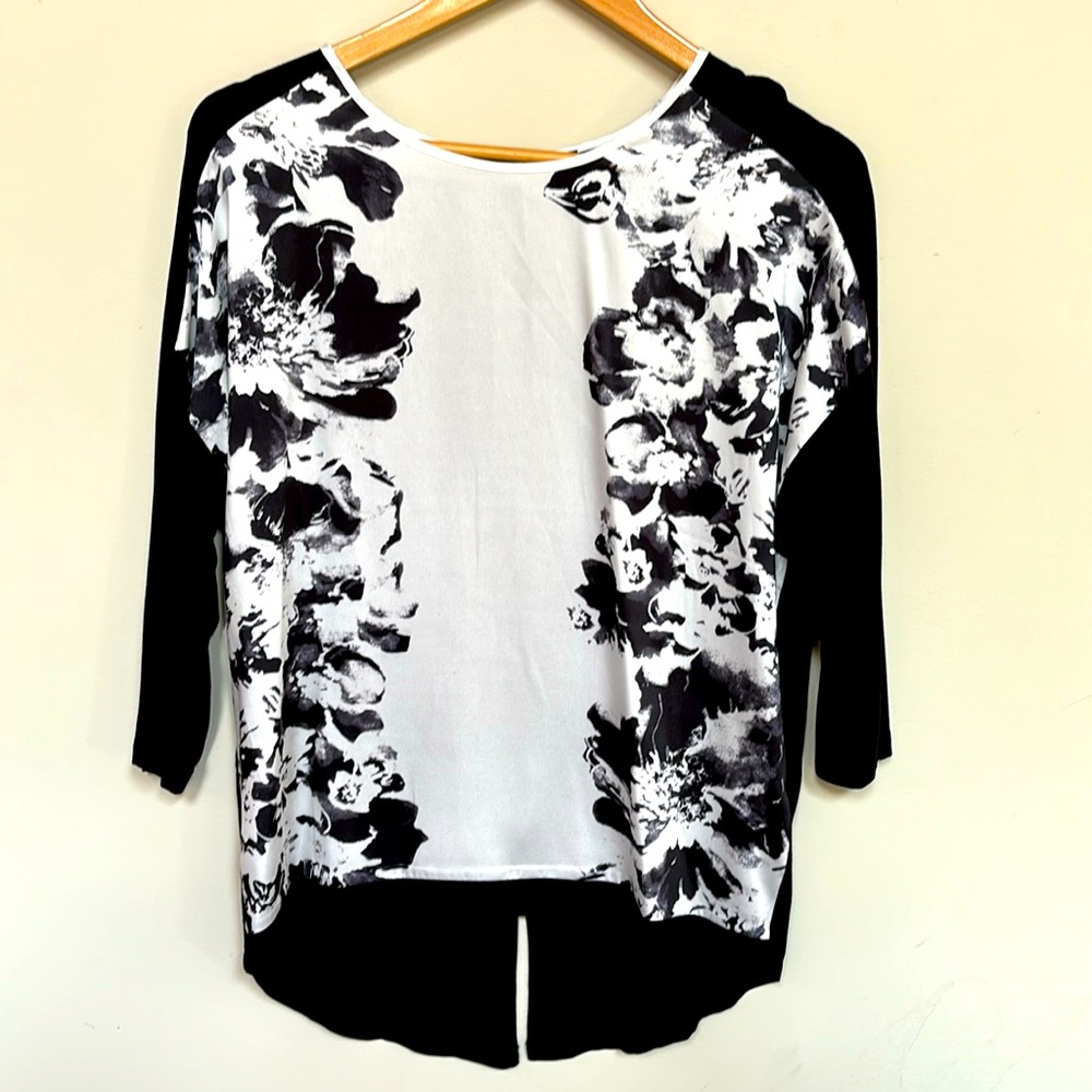 Renuar size XS top Brand New with tags